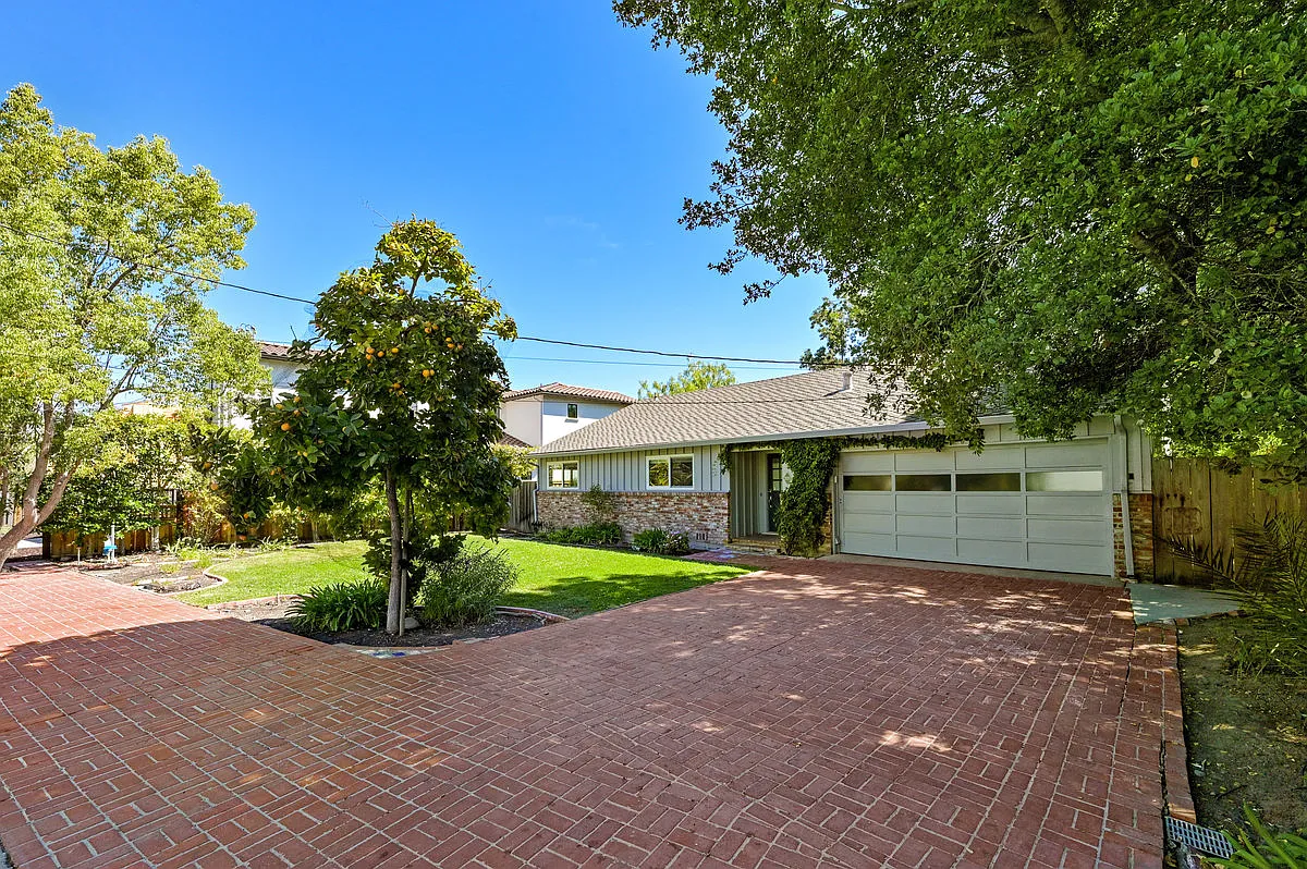 4 bed, 1450 sqft, $11,500 — Photo 4