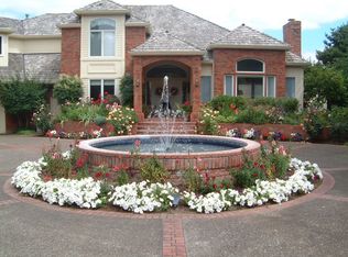 24420 SW Valley View Rd, West Linn, OR 97068