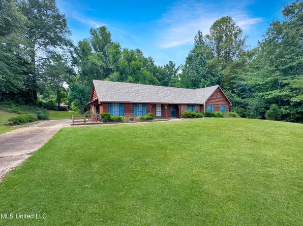 622 Pittman Dr, Mendenhall, MS 39114