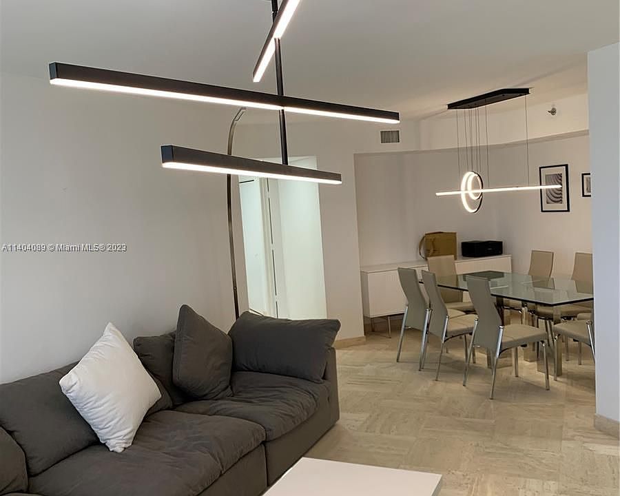 1st image of 1000 Island Blvd APT 2503