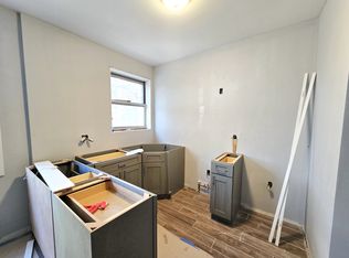 23-45 24th St #2A, Astoria, NY 11105