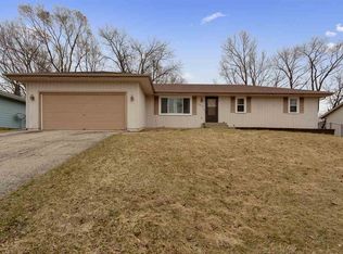 4858 Antioch Dr, Rockford, IL