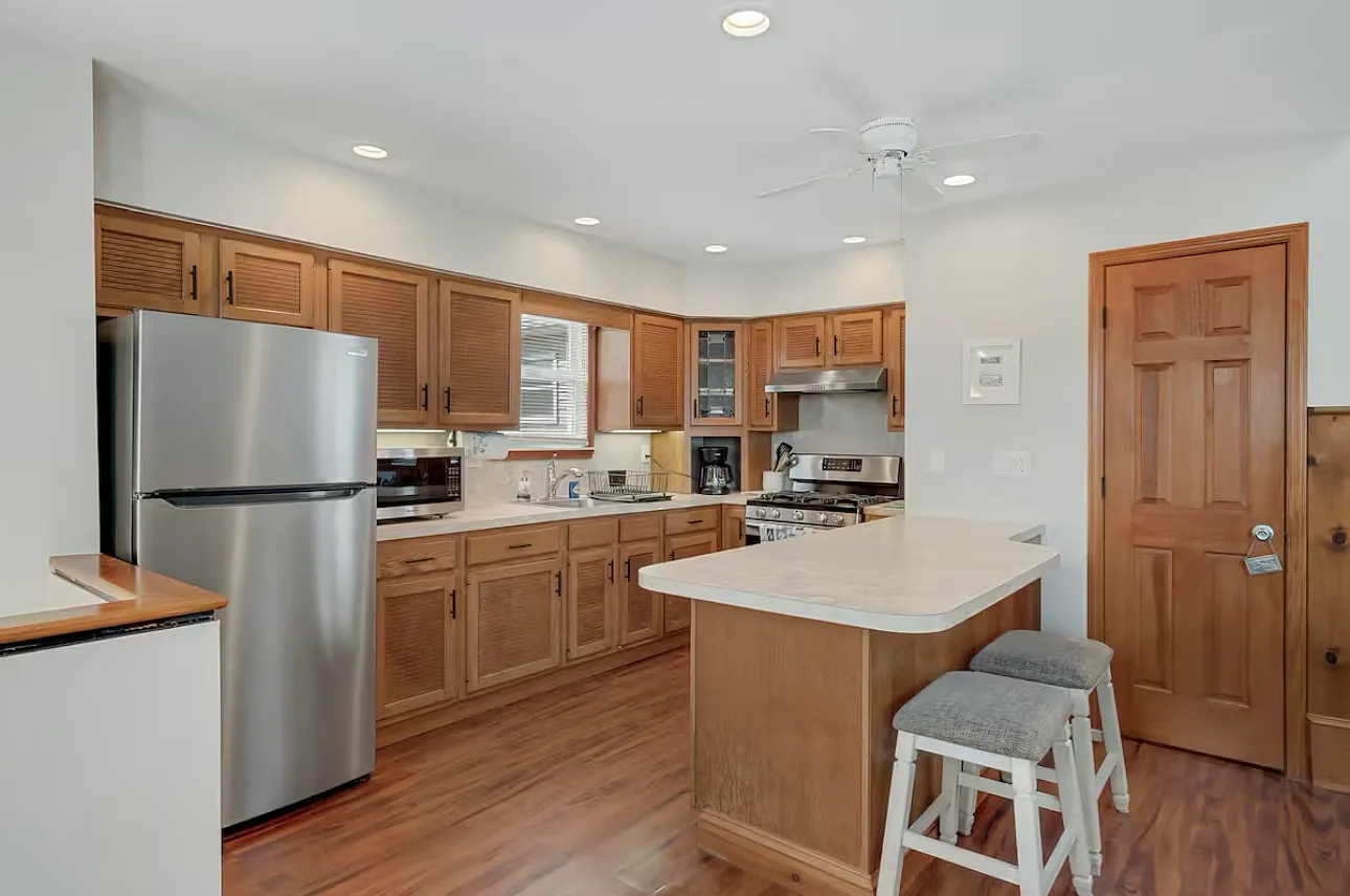 Hiering Ave, Seaside Heights — Photo 1