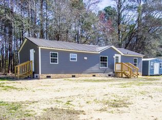 84 Willow Creek Ln, Whiteville, NC 28472