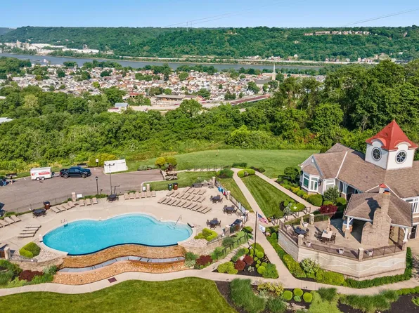 536 Rivers Breeze Dr, Ludlow, KY 41016