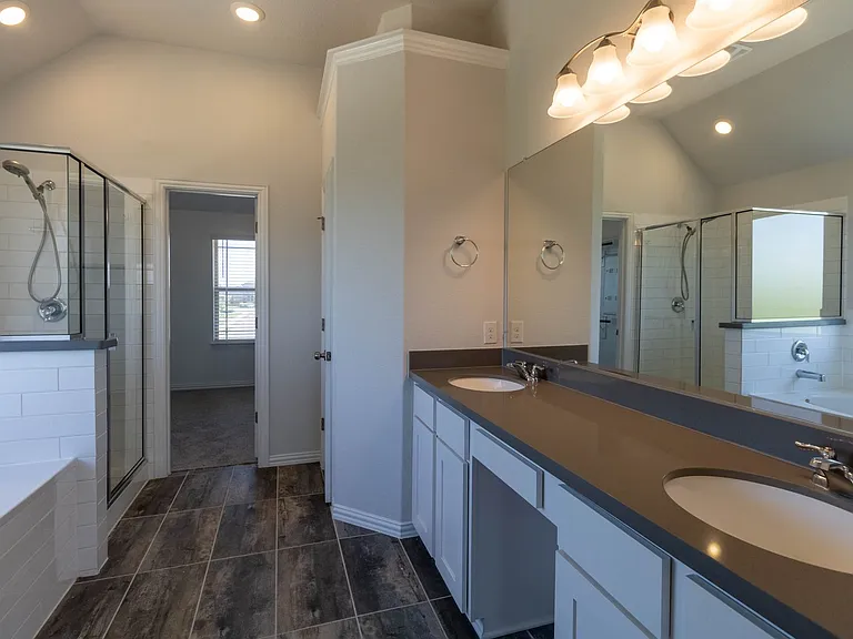 19337 Pilton Dr — Photo 32