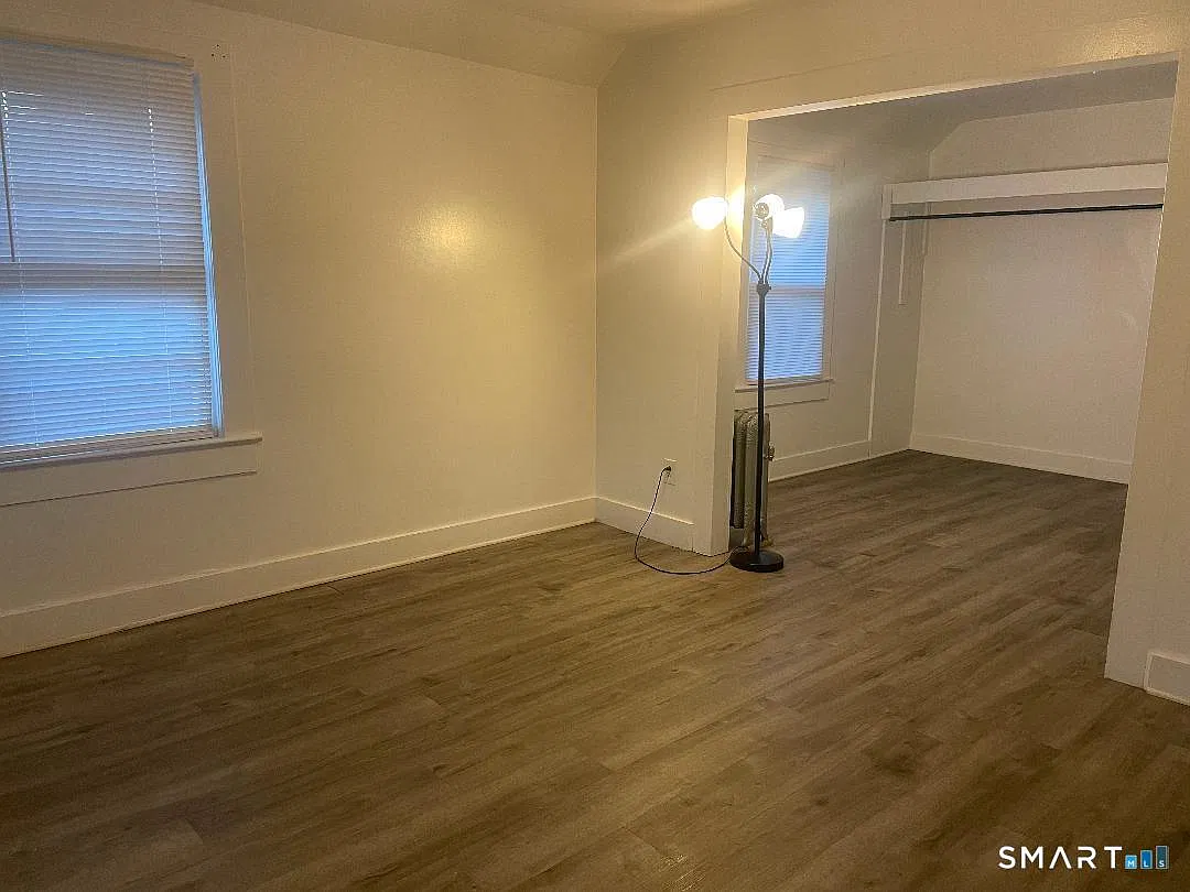 1 bed, 1.0 bath, 1380 sqft, $1,600 — Photo 4