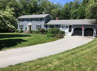 9 College Cir, Andover, MA 01810