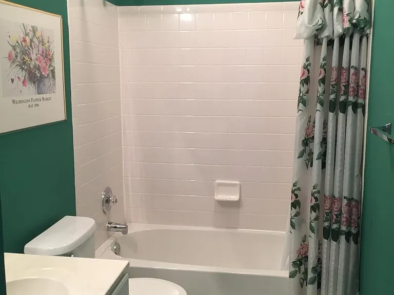 Full Bath
