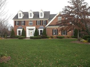 11 Winterhall Rd, Orchard Park, NY 14127