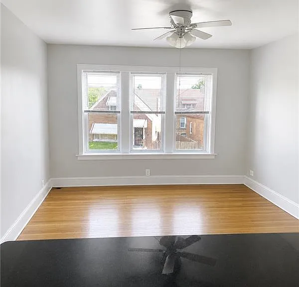 6235 W Wabansia Ave #6235-2 — Photo 2