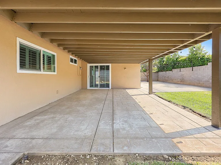 1641 Maywood Ave — Photo 27