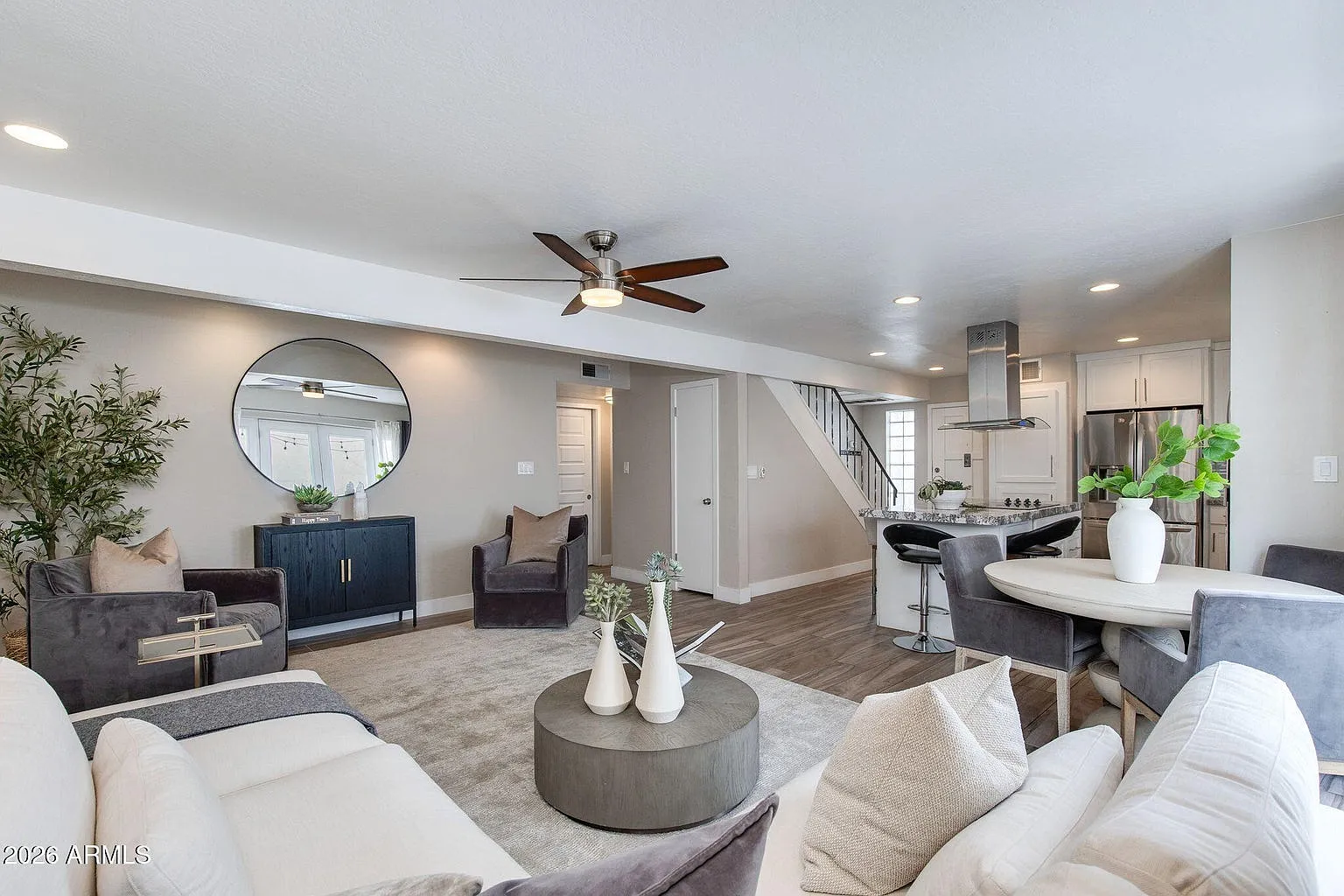 3 bed, 1408 sqft, $2,450 — Photo 3