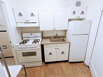 Rented by City Connections Realty