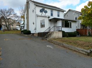 814 Saint Johns Rd, Drums, PA 18222