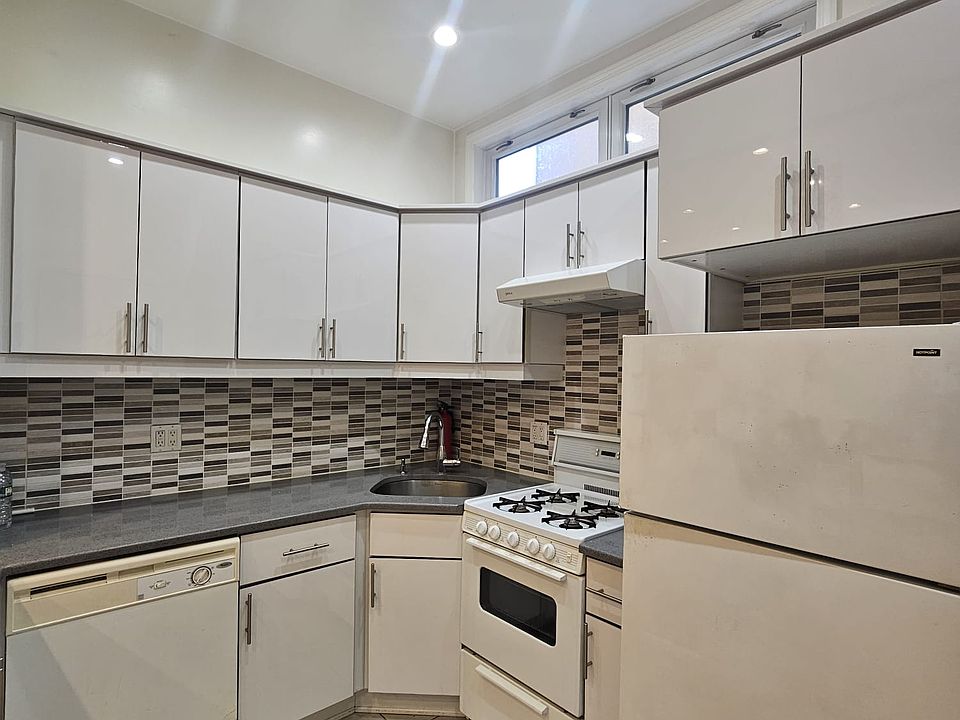 1st image of 31-73 41st St #2R