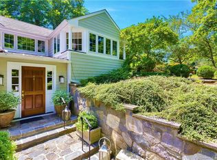 208 Bedford Rd, Greenwich, CT 06831