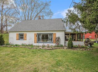 8713 Deans Hill Rd, Berrien Center, MI 49102