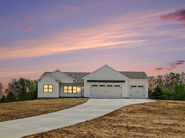 4051 Hickory Hill Ln, Hastings, MI 49058