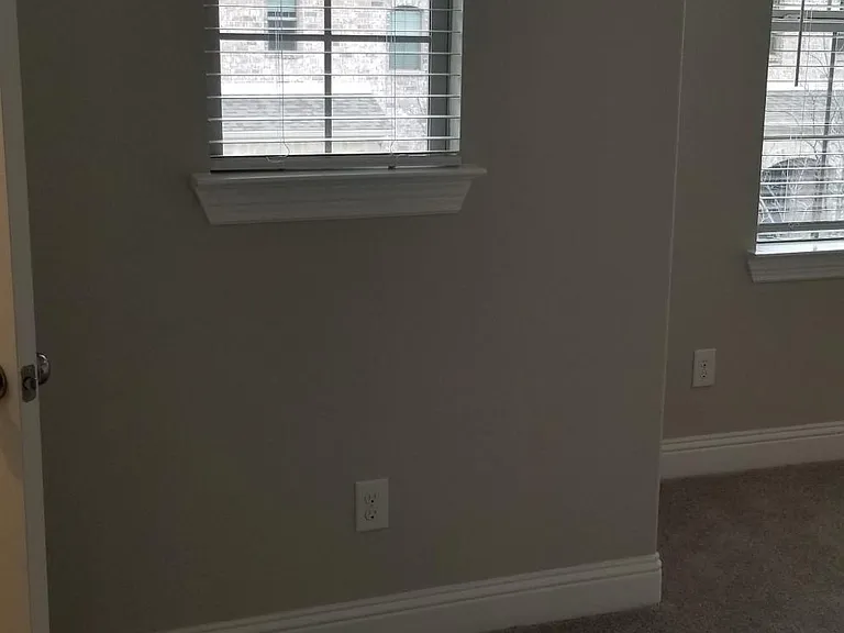 2221 Epitome Ave — Photo 10