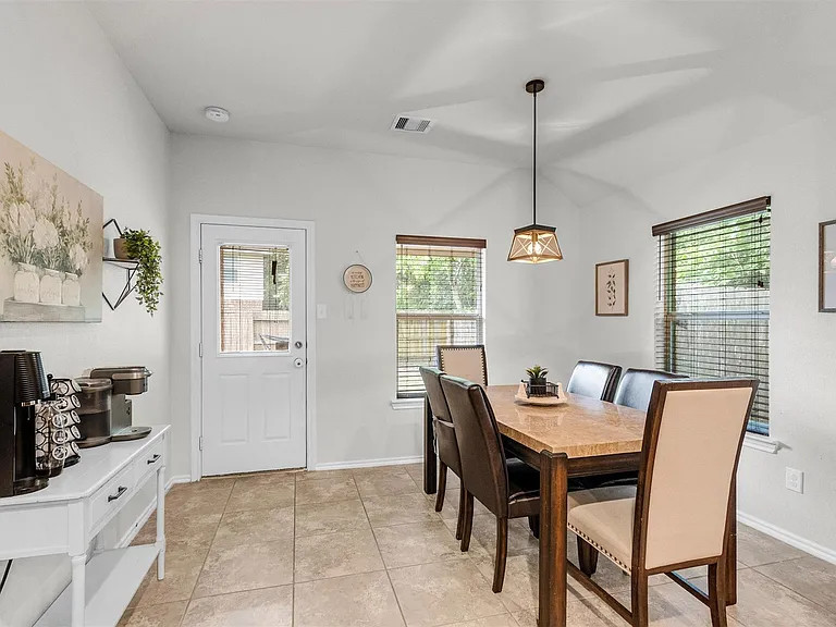 1700 Fall Forest Ct — Photo 16
