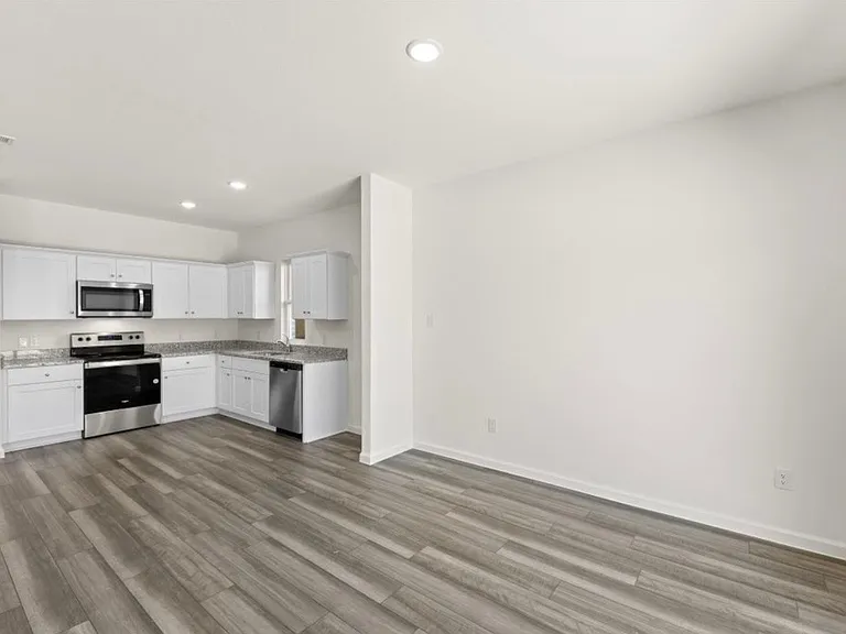 10308 Holycross Ln — Photo 13