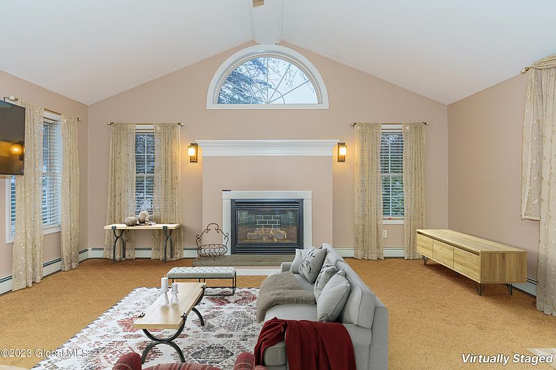 5th image of 8 Campagna Drive
