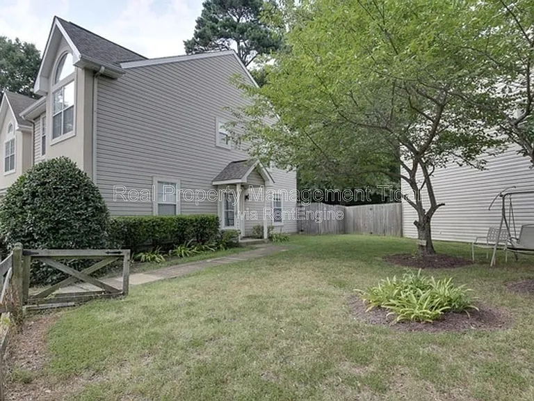 3940 Horse Run Gln — Photo 2