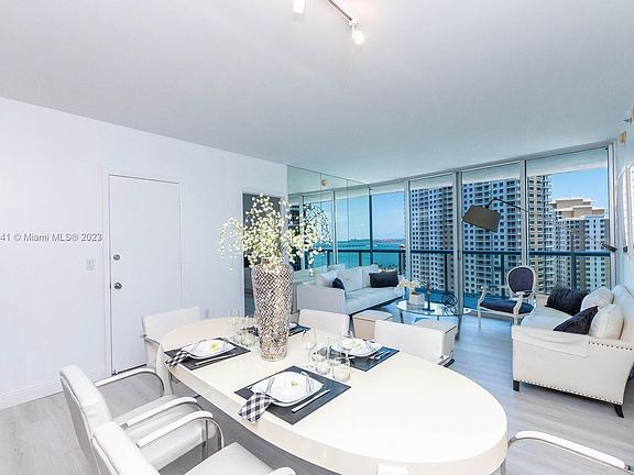 3rd image of 465 Brickell Ave APT 2003
