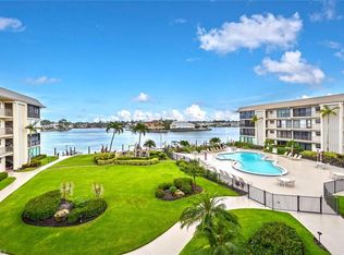 3200 Gulf Shore Blvd N APT 308, Naples, FL 34103