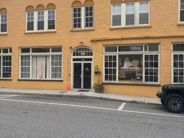 101 W Court St #C