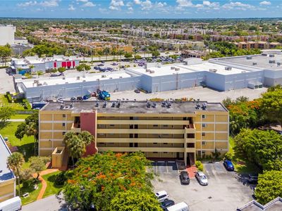 9280 Fontainebleau Blvd APT 206, Miami, FL, 33172