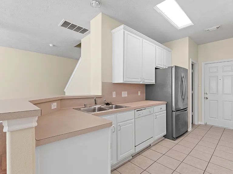 3326 Palston Bend Ln — Photo 4