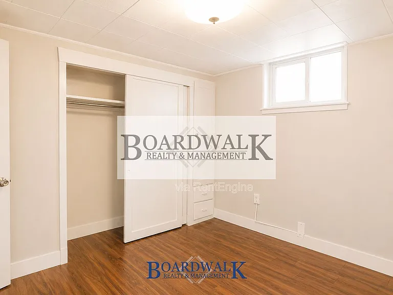 2725 S Lake St #2 — Photo 14