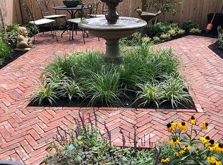 263 Webster St #1, Boston, MA 02128