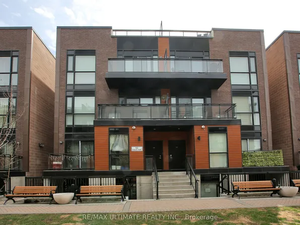 52 Coles Ave #E403, Vaughan, ON L4L 0J1