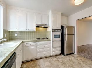 1575 8th Ave APT 1, San Francisco, CA 94122