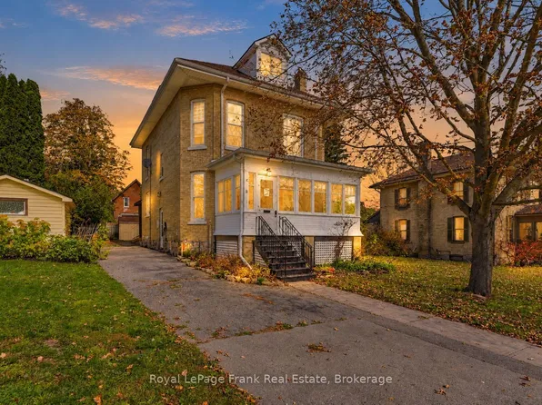 16 Francis St, Kawartha Lakes, ON K9V 3R6