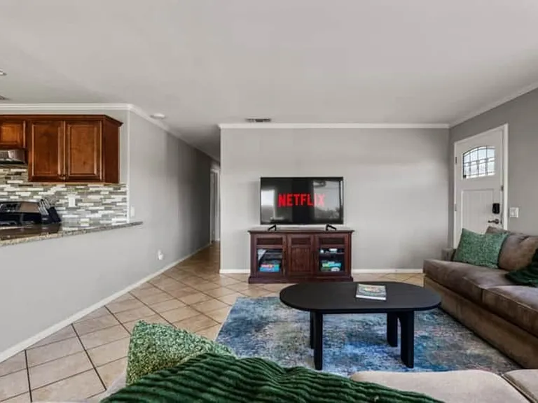 Lado De Loma Dr — Photo 37