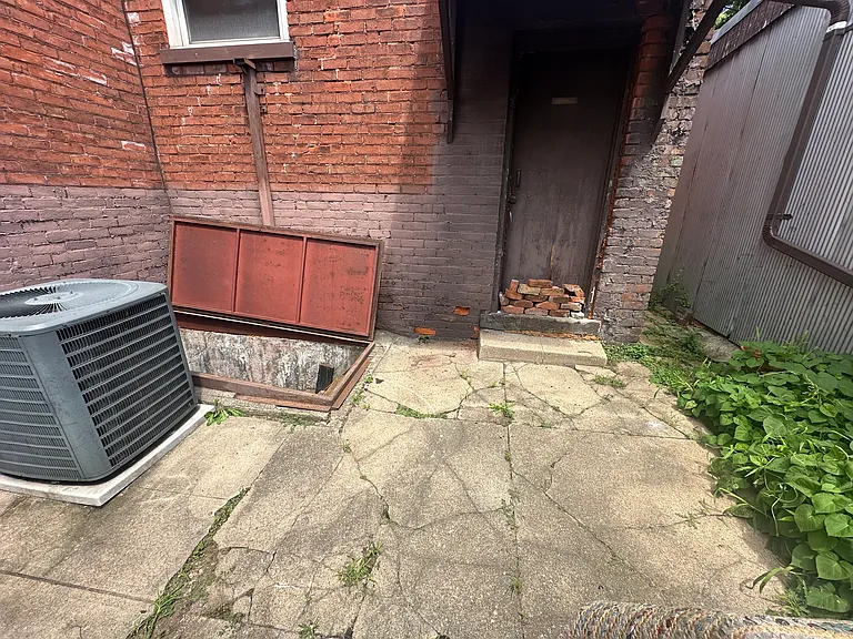 5200 Hunter Ave #1 — Photo 20