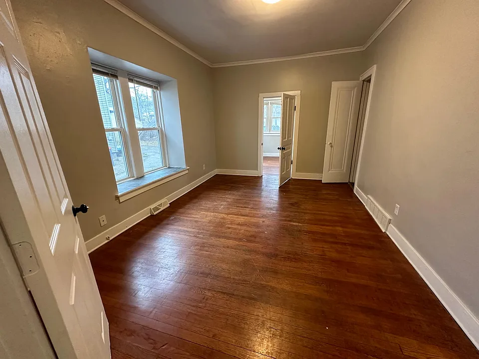 1144 Madison Ave SE #2