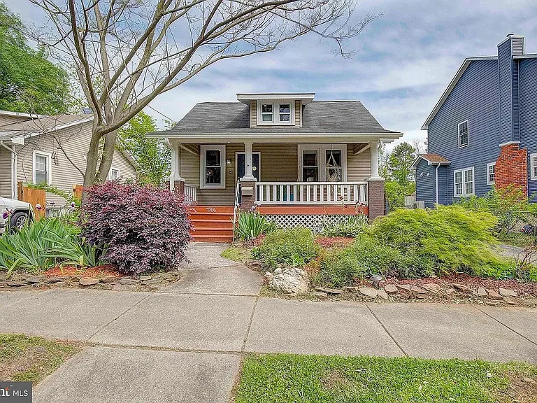 4506 Tuckerman St — Photo 2