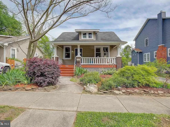 (undisclosed Address), Riverdale, MD 20737