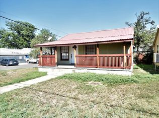 701 E Avenue E, Alpine, TX 79830