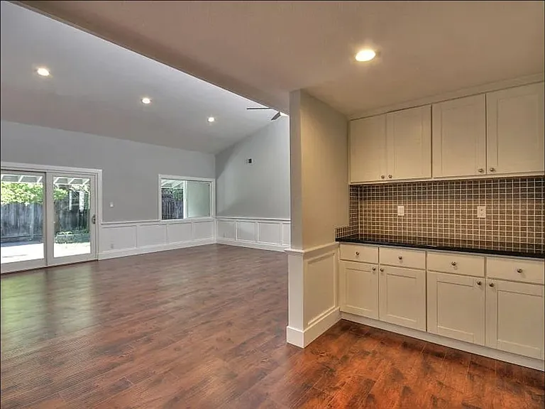 285 Cresta Vista Way — Photo 8