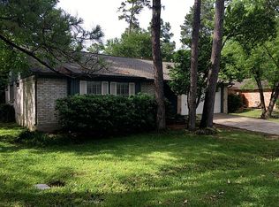 132 W Woodstock Circle Dr, Spring, TX 77381