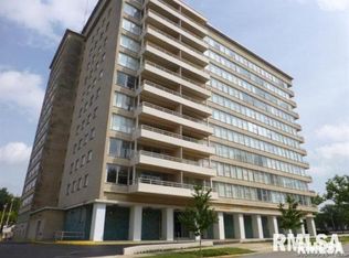 718 S 7th St APT 202, Springfield, IL 62703