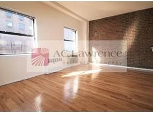202 W 12th St, New York, NY 10011