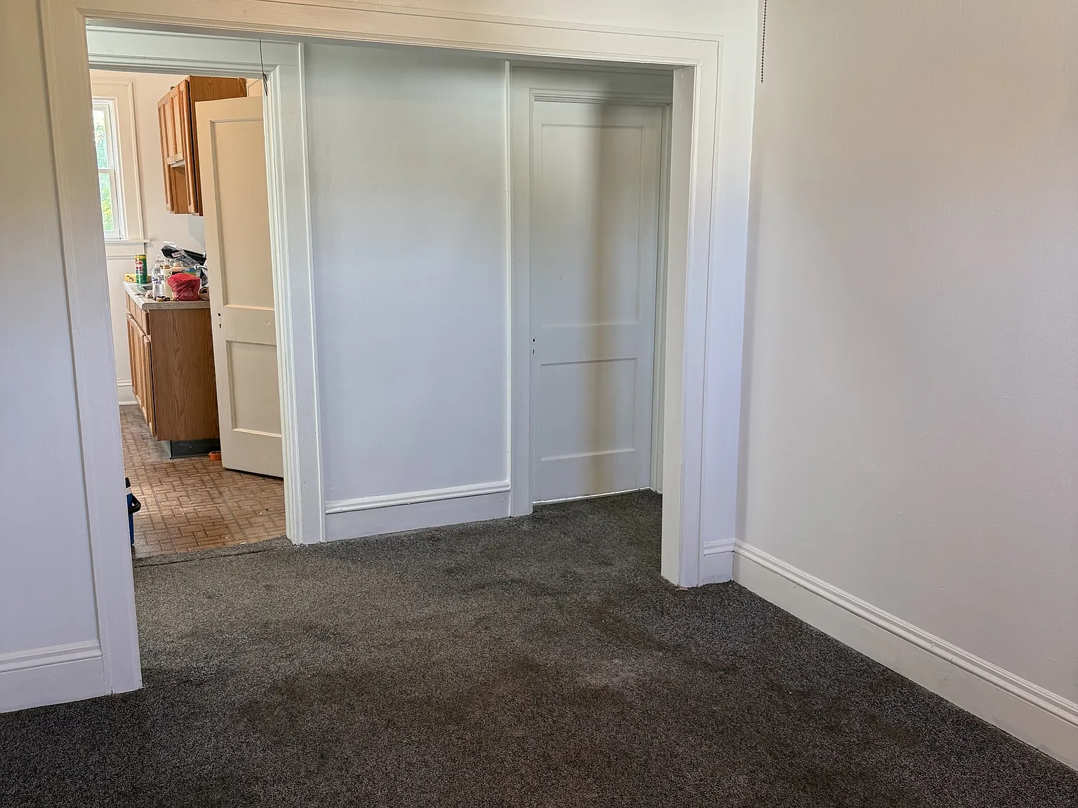 1007 Grant Street - B — Photo 2