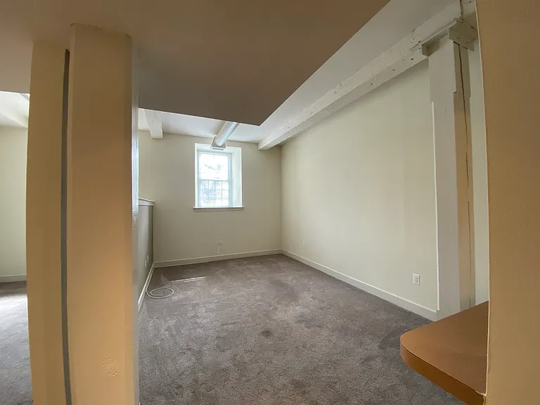 Canal House — Photo 27